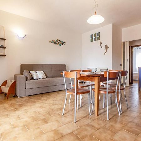 Relax Family House Al Mare Διαμέρισμα Isola Rossa Εξωτερικό φωτογραφία
