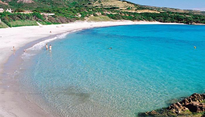 Relax Family House Al Mare Διαμέρισμα Isola Rossa Εξωτερικό φωτογραφία
