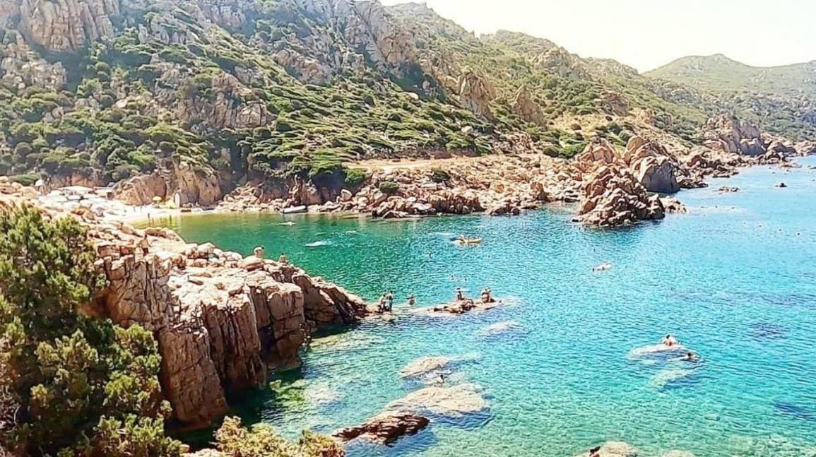 Relax Family House Al Mare Διαμέρισμα Isola Rossa Εξωτερικό φωτογραφία