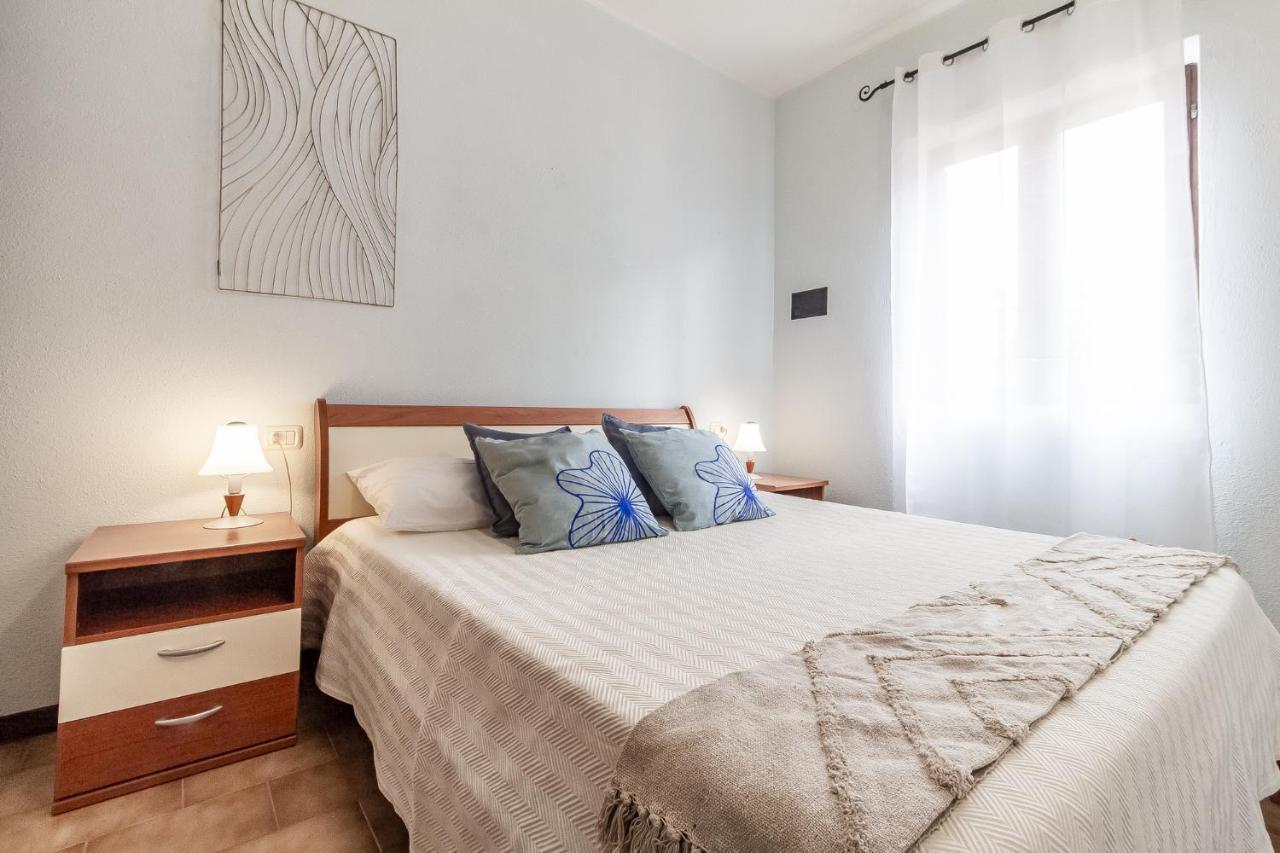 Relax Family House Al Mare Διαμέρισμα Isola Rossa Εξωτερικό φωτογραφία